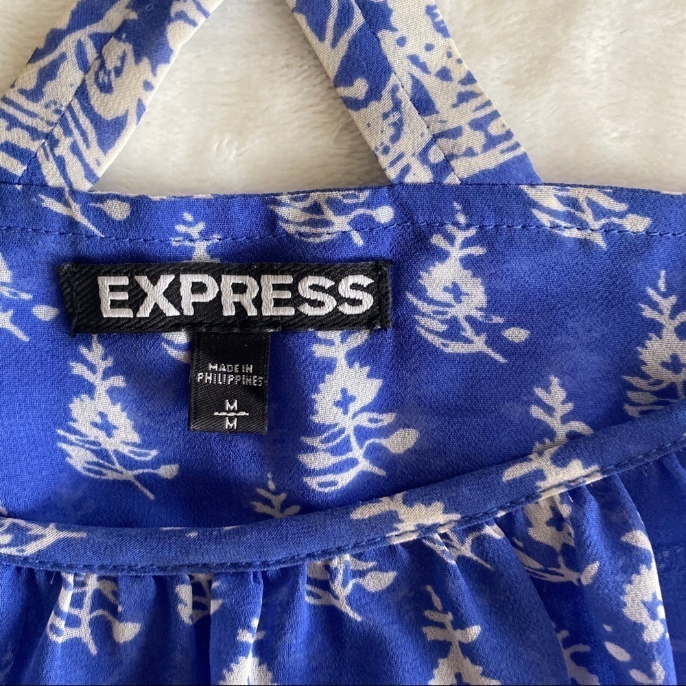 Blue and White Express top - Picture 2 of 2